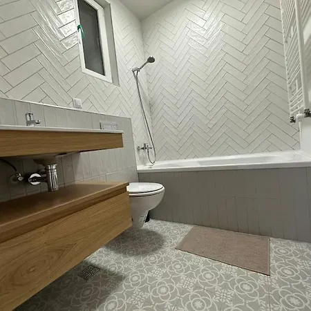 Cozy - 30 Sqm Terrace Apartment *