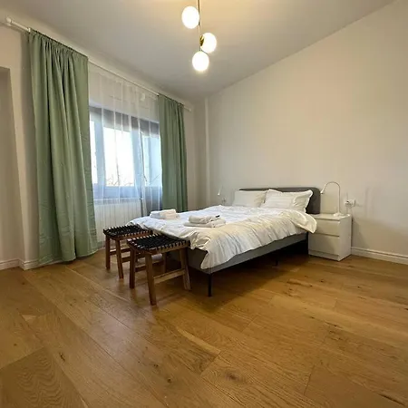 Apartment Cozy - 30 Sqm Terrace Bucharest